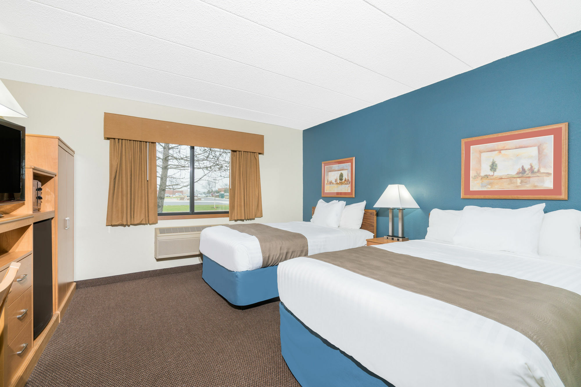 Days Inn & Suites By Wyndham Baxter Brainerd Area Zewnętrze zdjęcie